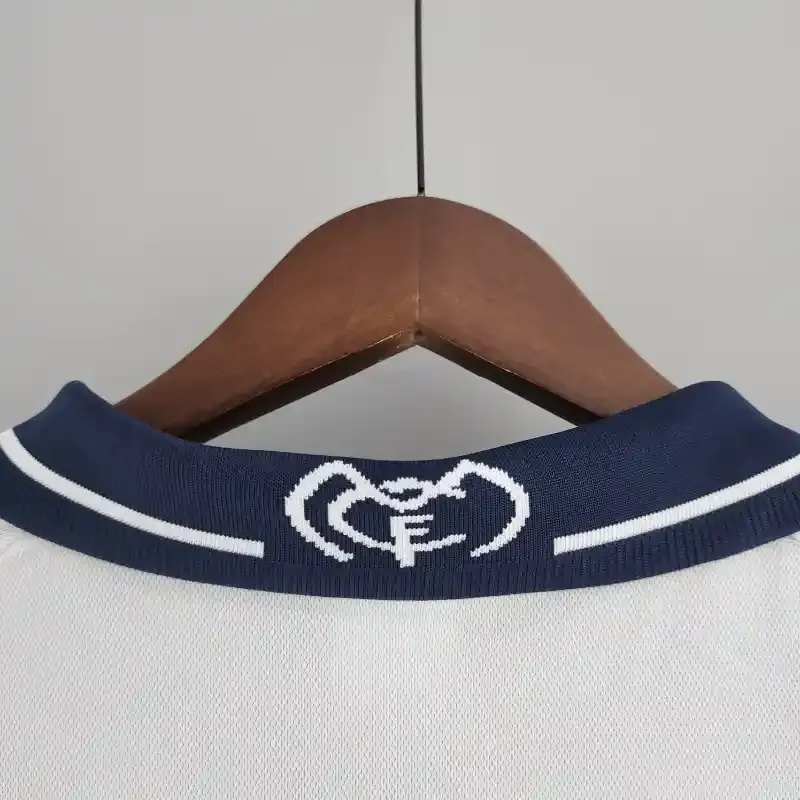 Cheap 2000-2001 Real Madrid Jersey retro kit