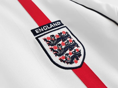 Durable 2002 England Jersey Retro World Cup With Collector's Item
