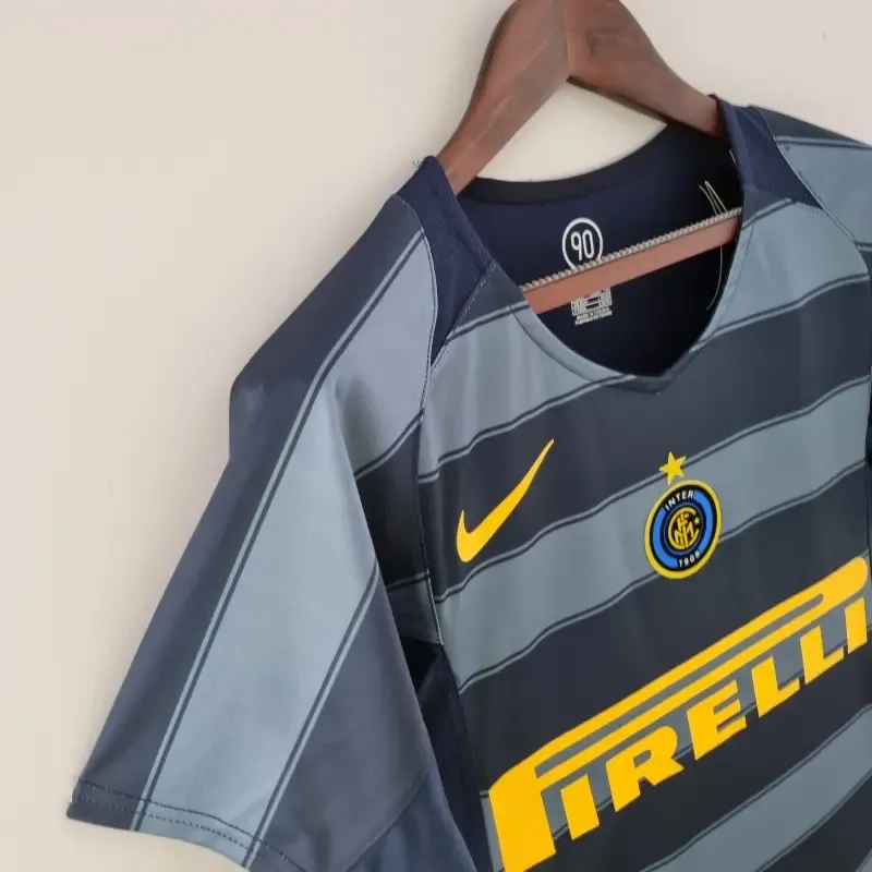 Cheap 2004-2005 Inter Milan Third retro kit