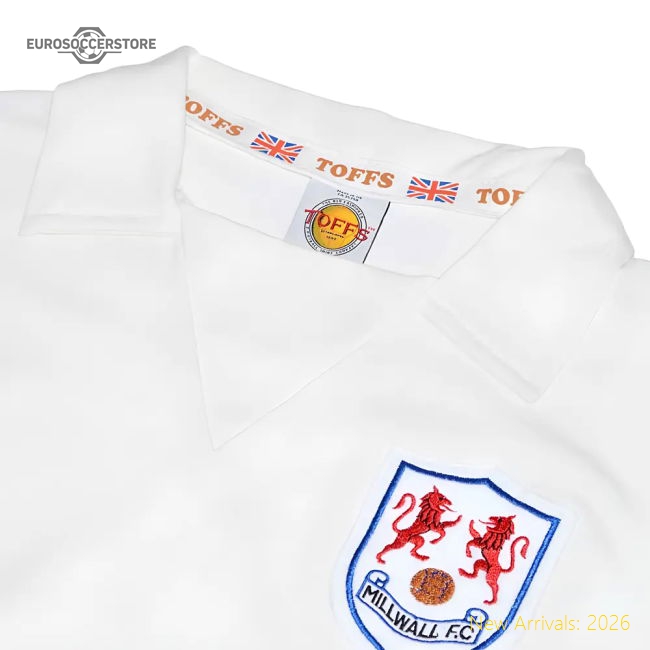 Fan-Favorite Team Replica Jersey Perfect For Match Days