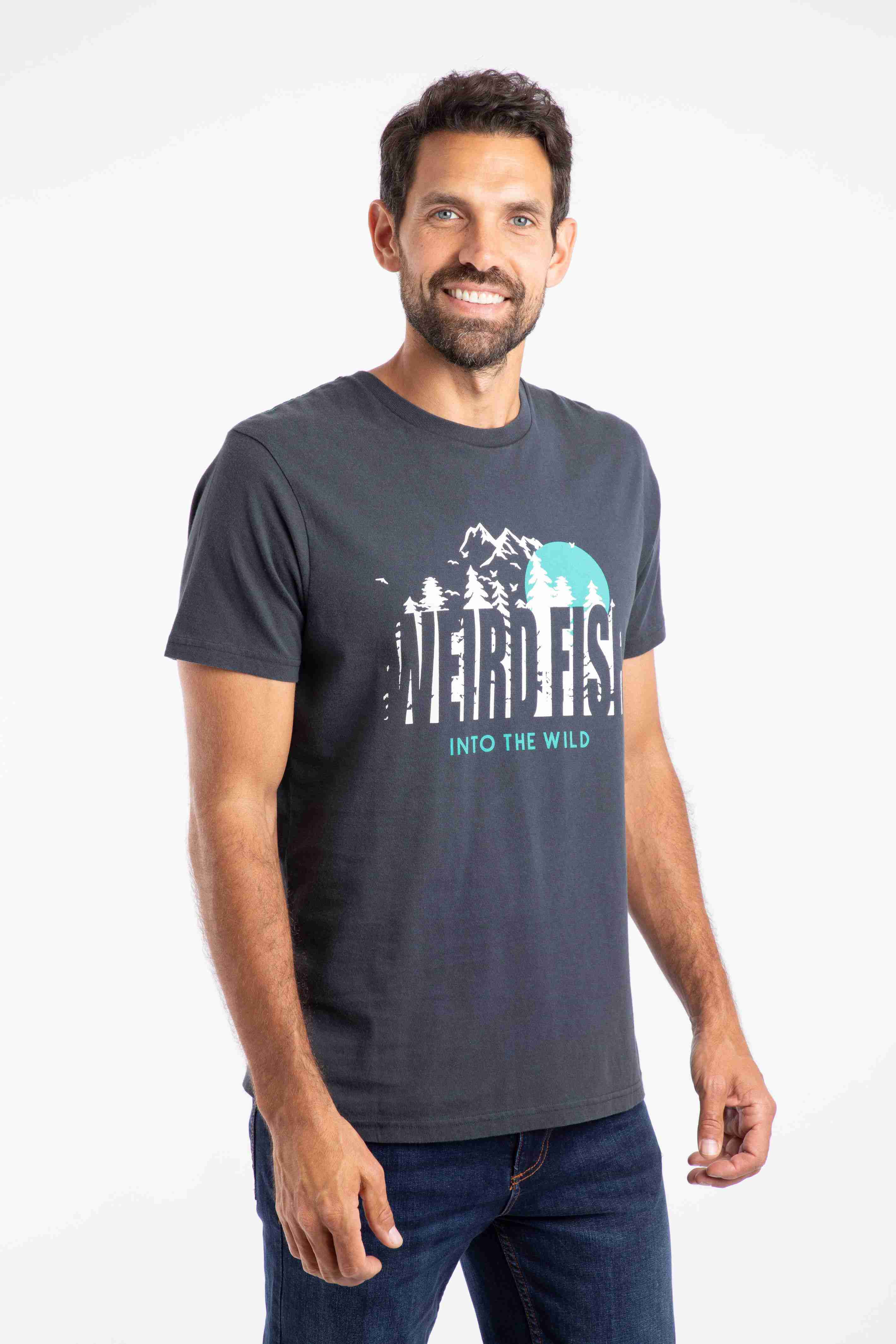 Into The Wild Front Print Graphic T-Shirt Navy