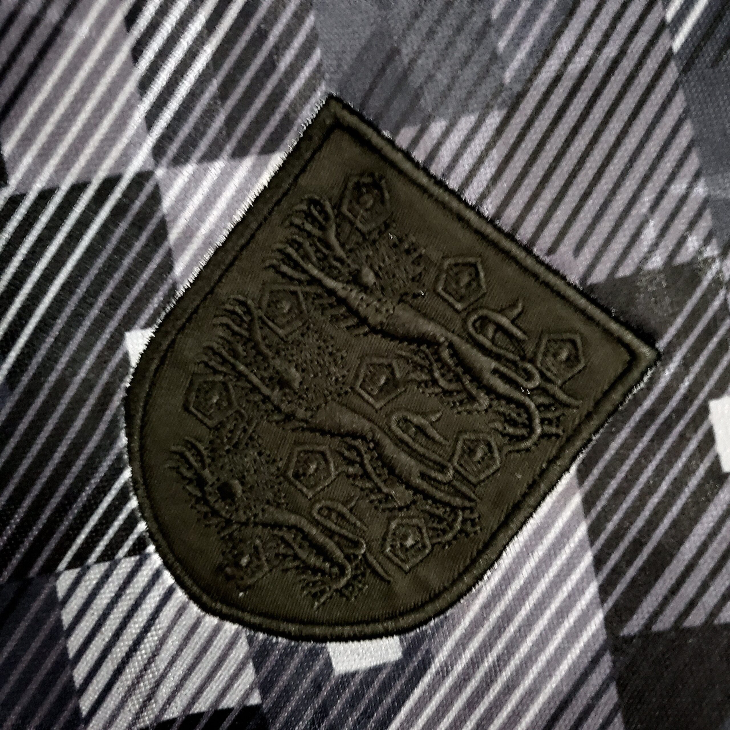 1990 England Black retro kit