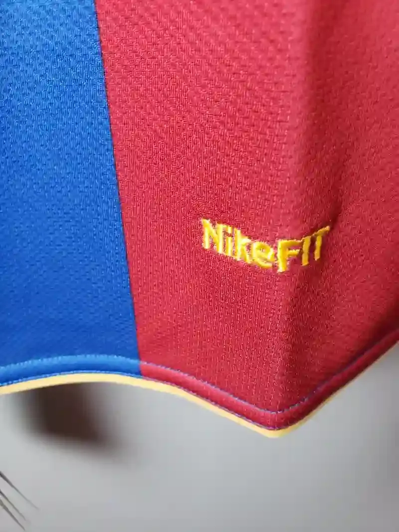 Cheap 2007-2008 Barcelona Long Sleeve Jersey retro kit