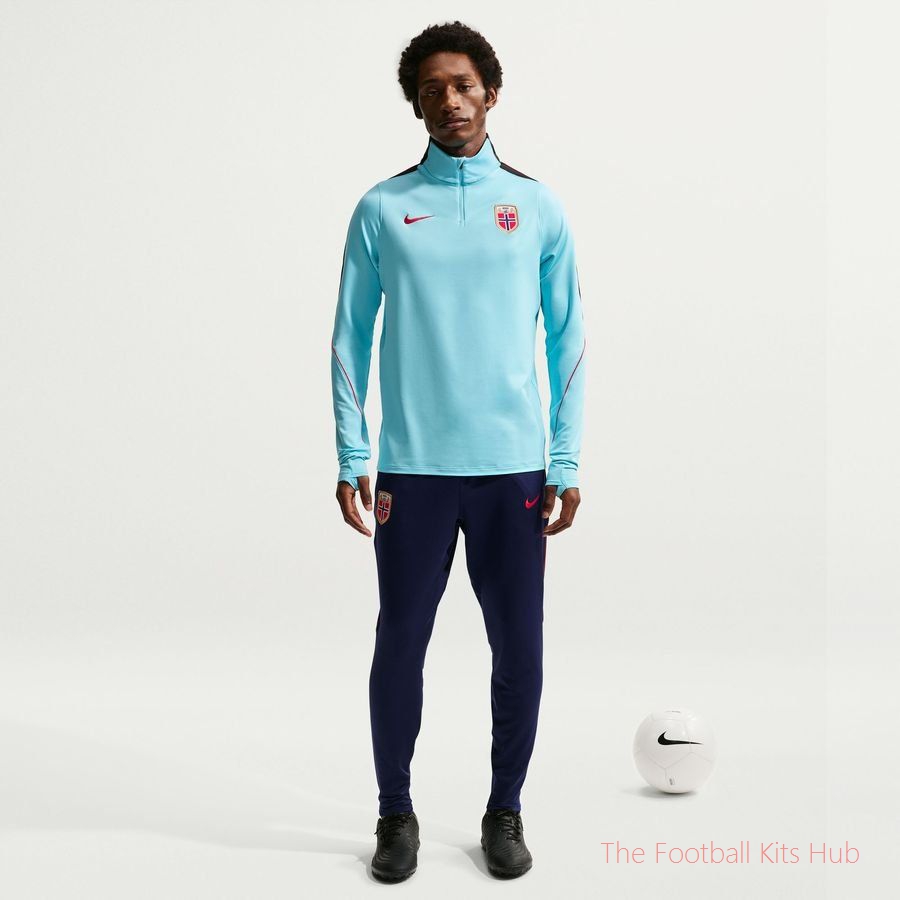 Norway Training Shirt Dri-FIT Strike Drill World Cup 2026 - Light Blue/Black/Chile Red
