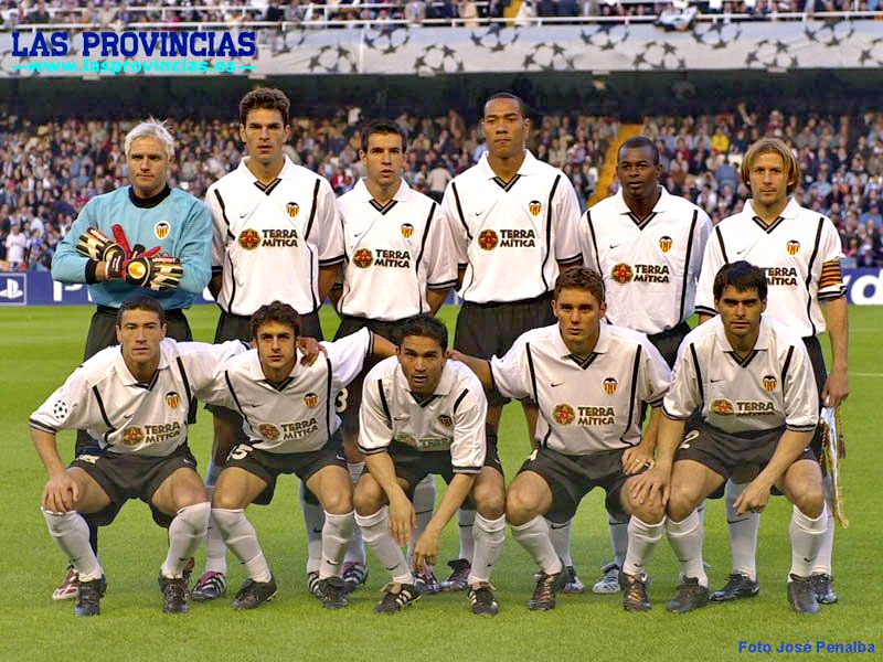Match Quality 2000-01 Valencia Home Retro Soccer Jersey Shirt