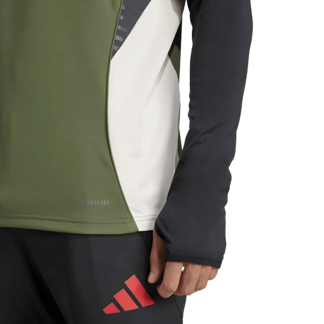 2025-2026 Bayern Munich Professional Training - Limited Edition