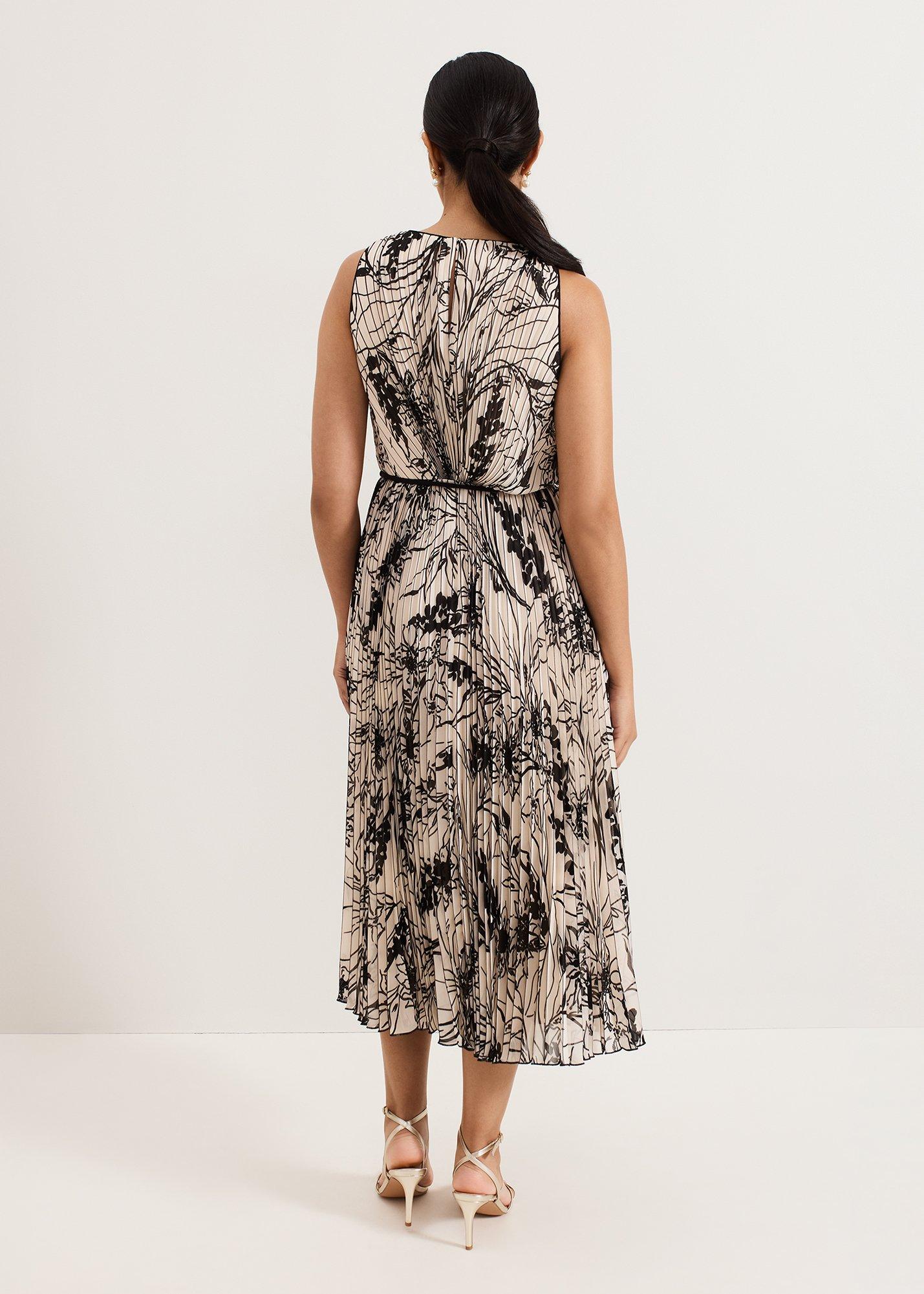 Petite Sandra Printed Pleat Midi Dress