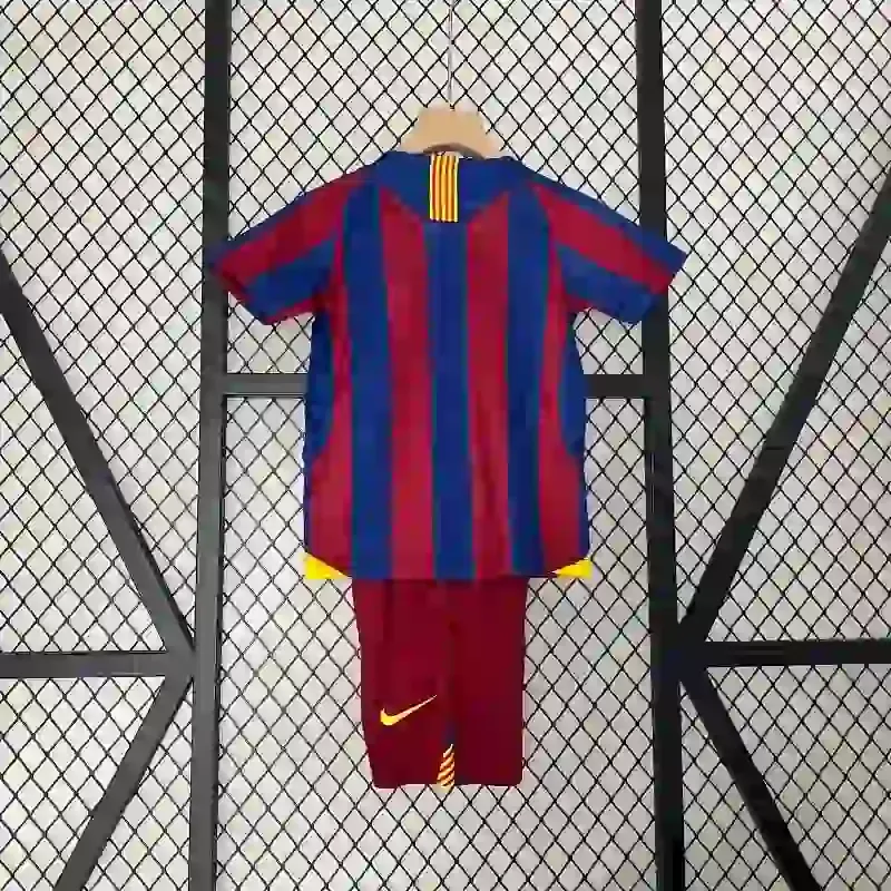 Cheap 2005-2006 Kids Barcelona Jersey retro kit
