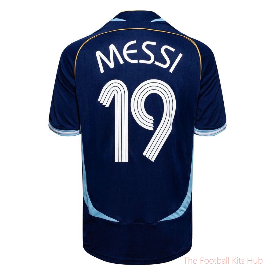 Argentina Away Shirt 2006 Messi 19