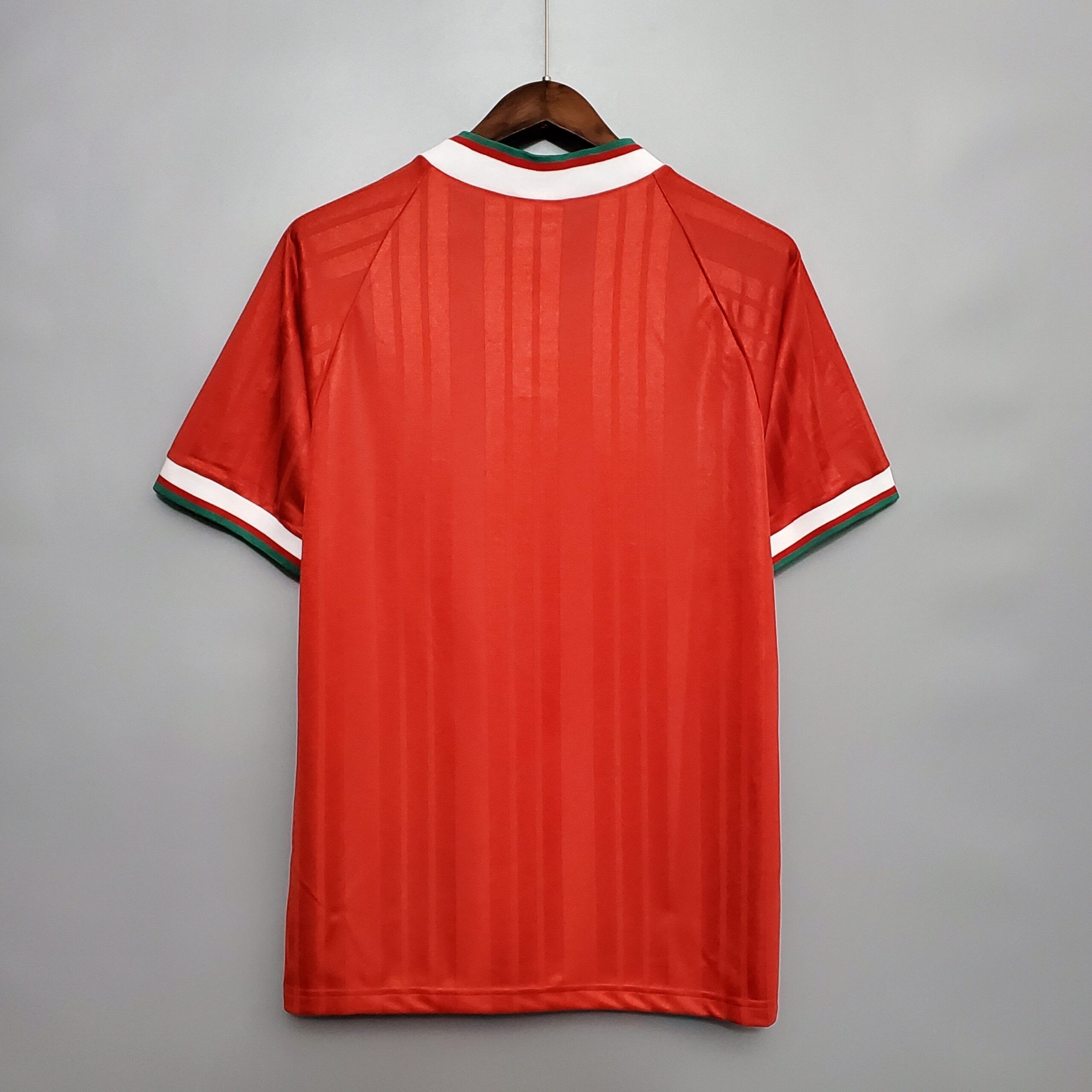 1993-1995 Liverpool Home retro kit