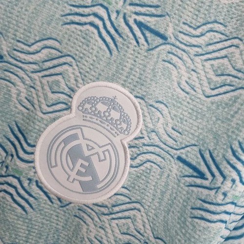 Real Madrid (rm) Official Camiseta - Match Day Essential