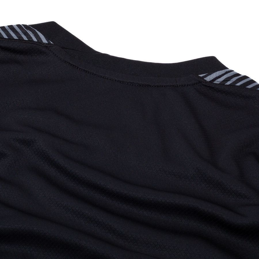 Paris Saint Germain Goalkeeper Shirt 2025/26 Long Sleeves