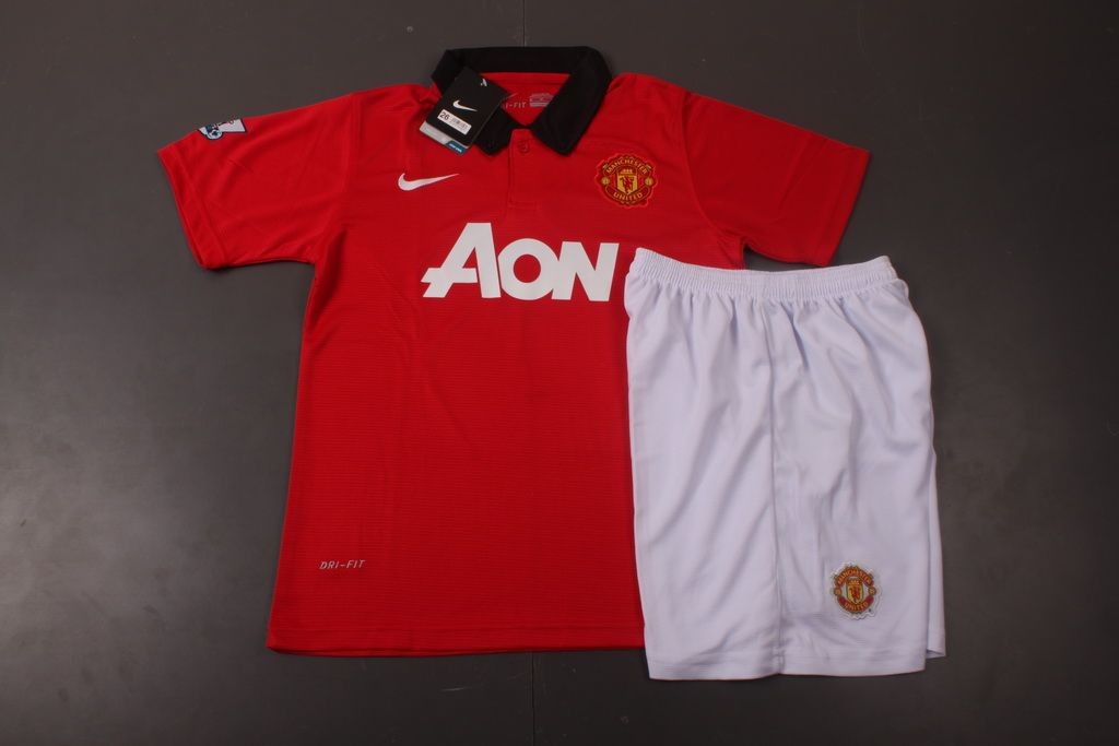 Durable Man Utd Kids Manchester United 1314 Home Jersey KitShirtshorts