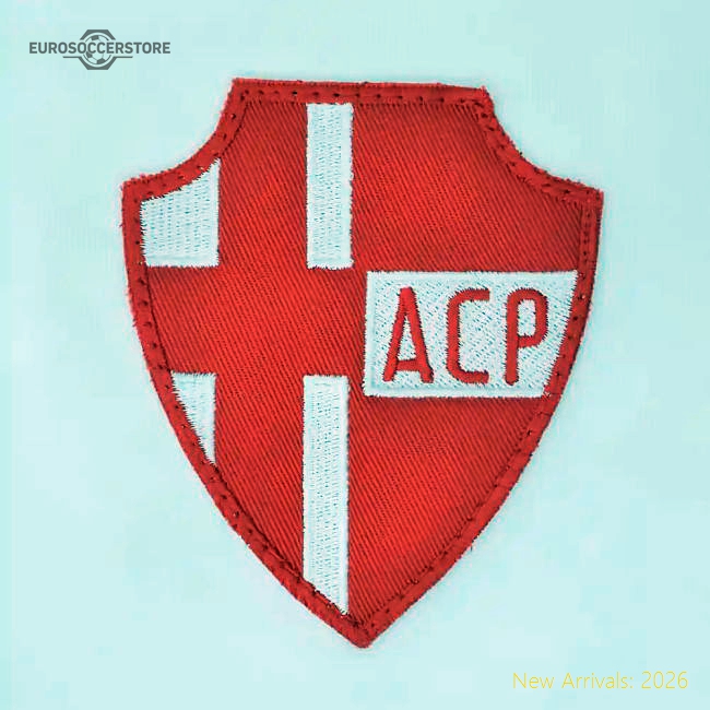 High-quality Padova 1960s Retro Football Shirt - Fan Collection