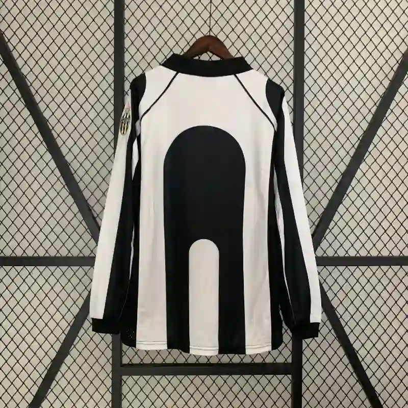 1997-1998 Juventus Long Sleeve Jersey retro kit