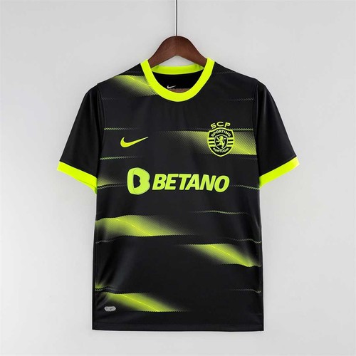 Premium 2022 International Camiseta Green With Modern Design -