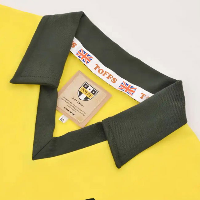 Performance Australia 1977 Retro Football Shirt Match Replica