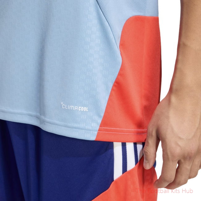 Matchday Premium Japan 2026-2027 Training Shirt (Kagawa 10)