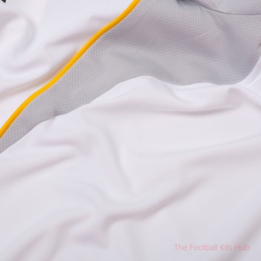 Real Madrid Home Shirt 2025/26 Long Sleeves