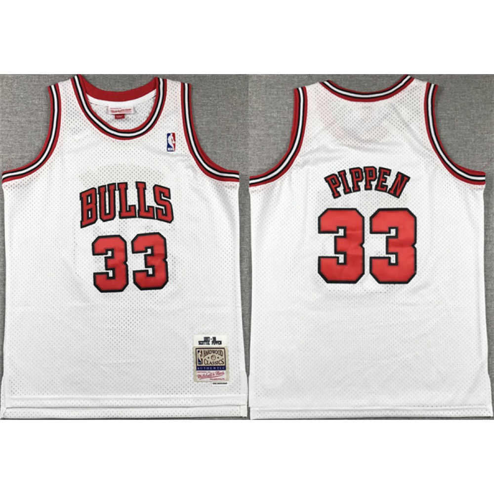 Chicago Bulls 33 White Jersey - - Fan Favorite