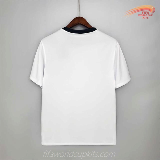 Home Soccer Kit of England 2013 vintage