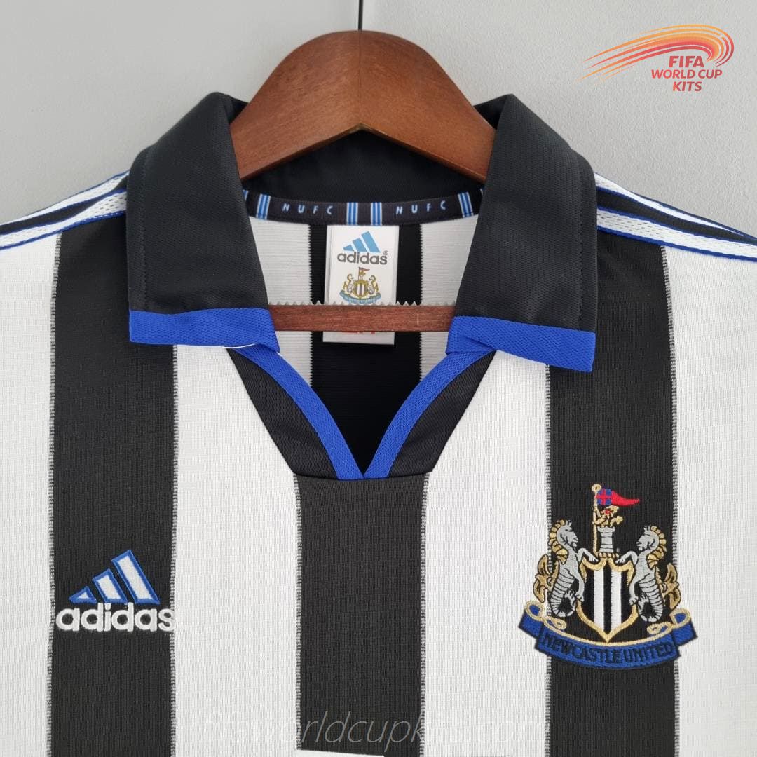 Home Game Football Jersey of Newcastle 00 to 01