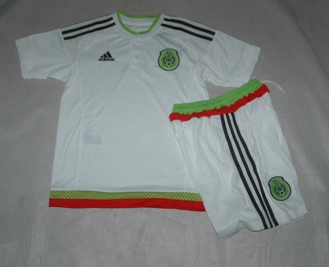 Performance Driven Kids Mexico 2015-16 Away Soccer KitShortsShirt
