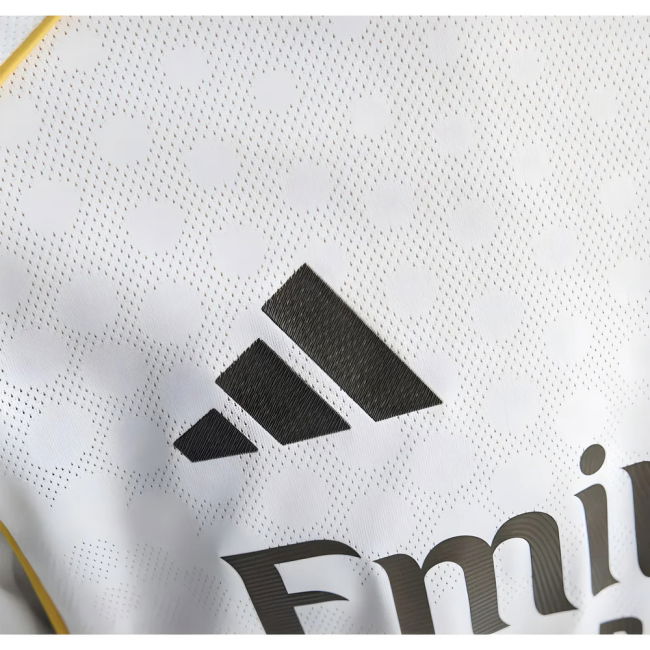 2025-2026 Real Madrid Authentic Home Shirt (Ronaldo 7)