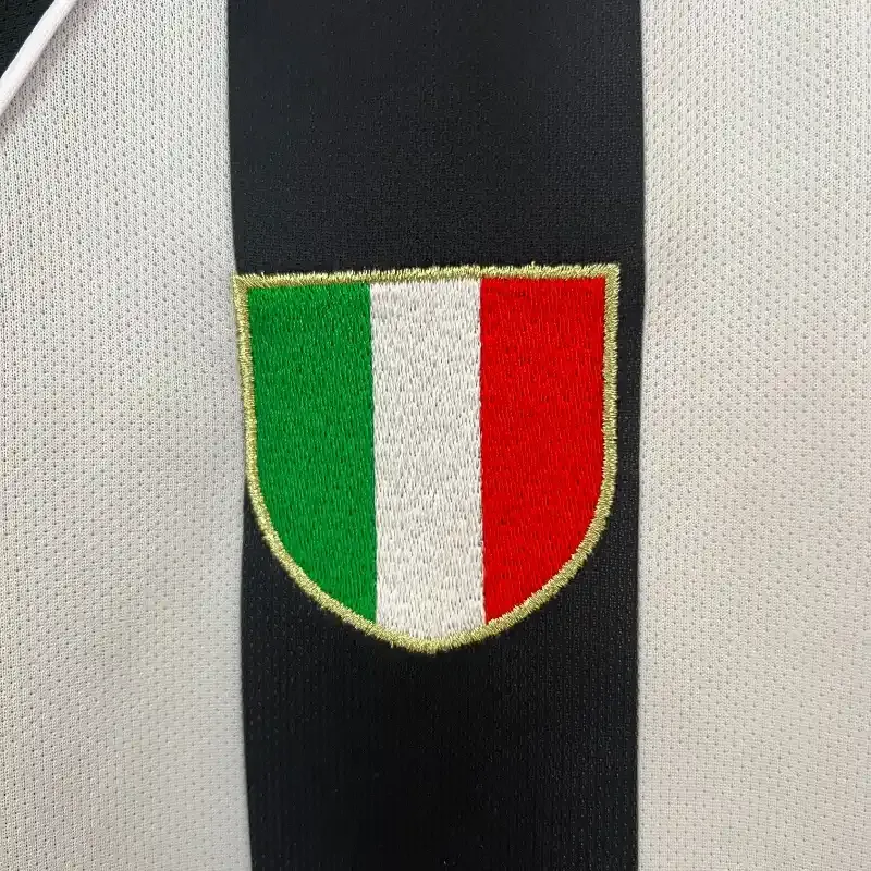 Cheap 2002-2003 Juventus Jersey retro kit