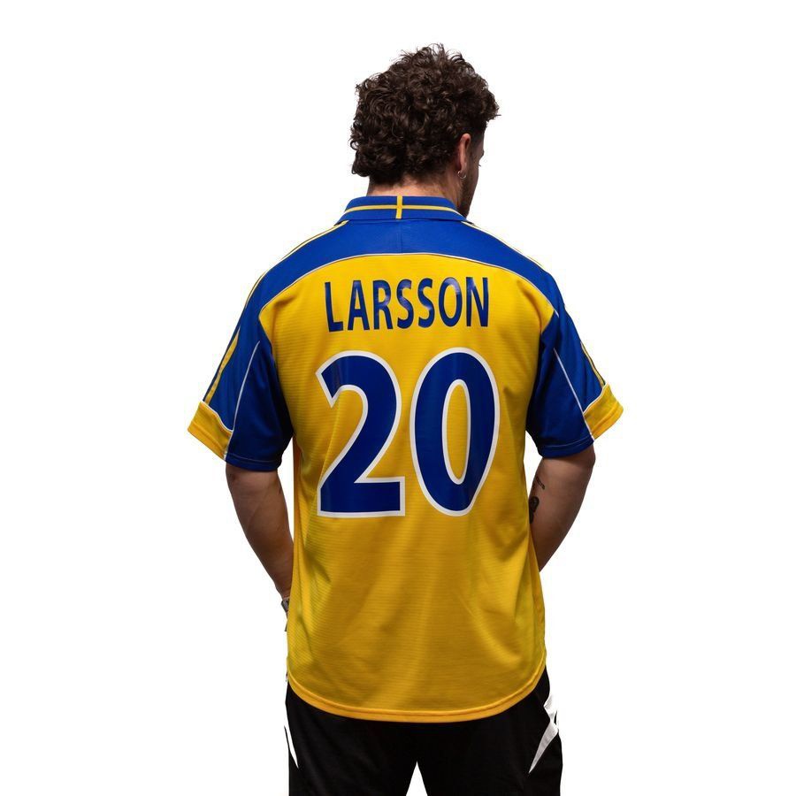[LK] 2000 Sweden Size XL LARSSON 20 Home Jersey (8/10)