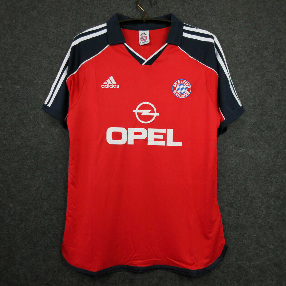 Cheap 1999-2000 Bayern Munich home kit
