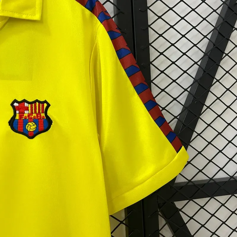 Cheap 1982-1984 Barcelona Jersey retro kit