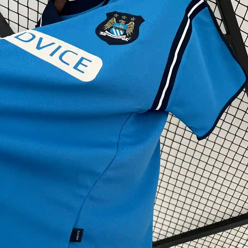 2002-2003 Manchester City Jersey retro kit