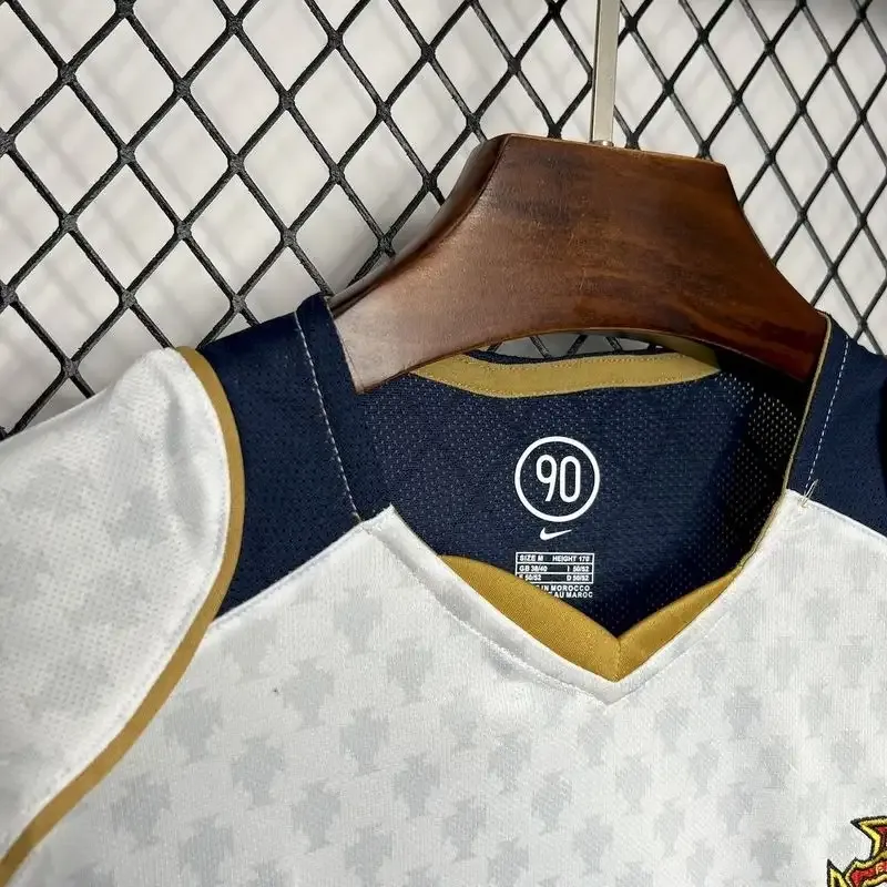 Cheap 2004 Portugal Jersey retro kit