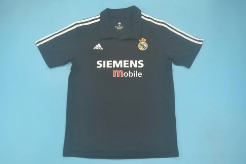 Authentic Design Die-hard Football Team Madrid #2002 Classic Editio...