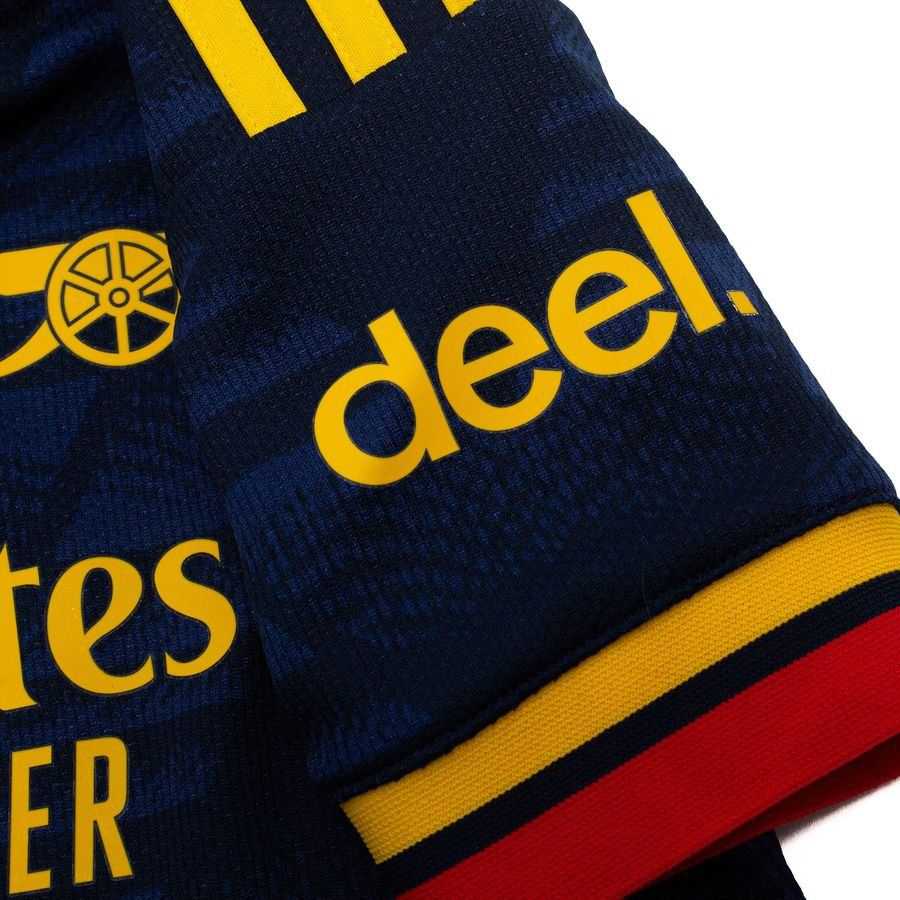 Arsenal Away Shirt 2026/27 Mini-Kit Kids