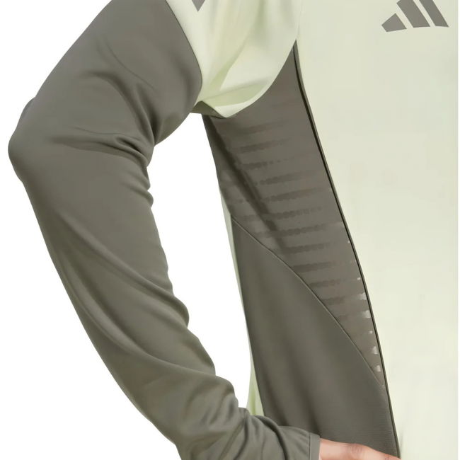 Real Madrid 2025-2026 Jersey - Adult #43