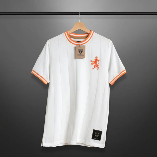 Vintage Holland De Leeuw White Soccer Jersey Netherlands