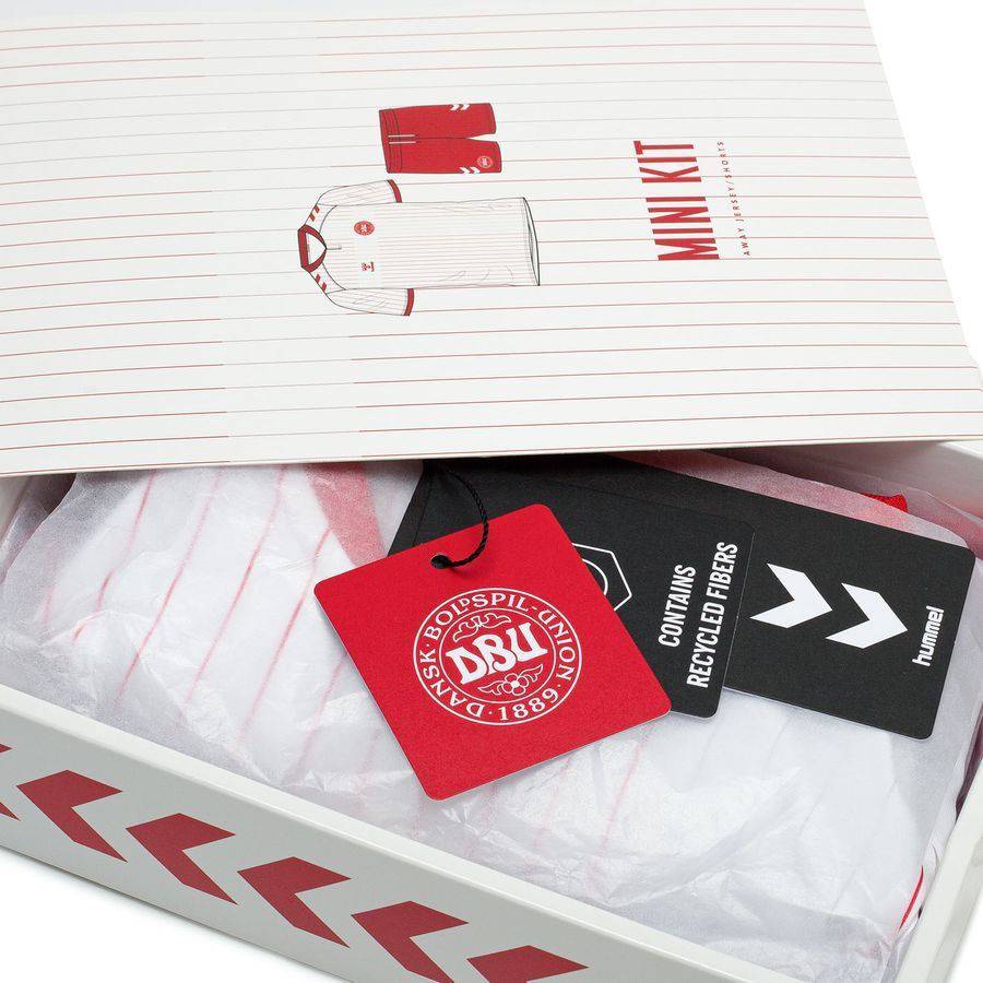 Denmark Away Shirt 2026/27 Mini-Kit Kids