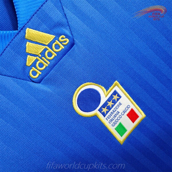 Italy years 23 to 24 Collector's Football Strip