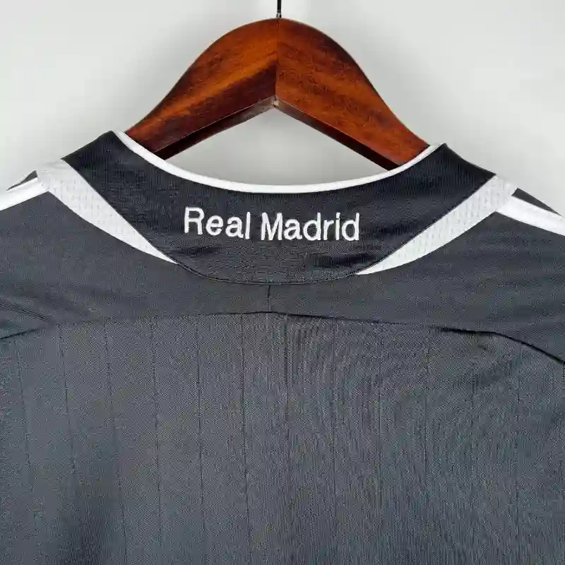 2006-2007 Long Sleeve Real Madrid Third retro kit