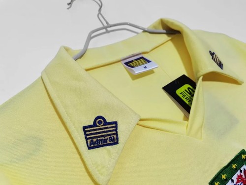 Professional 1976 International Jersey Retro With Classic Design -