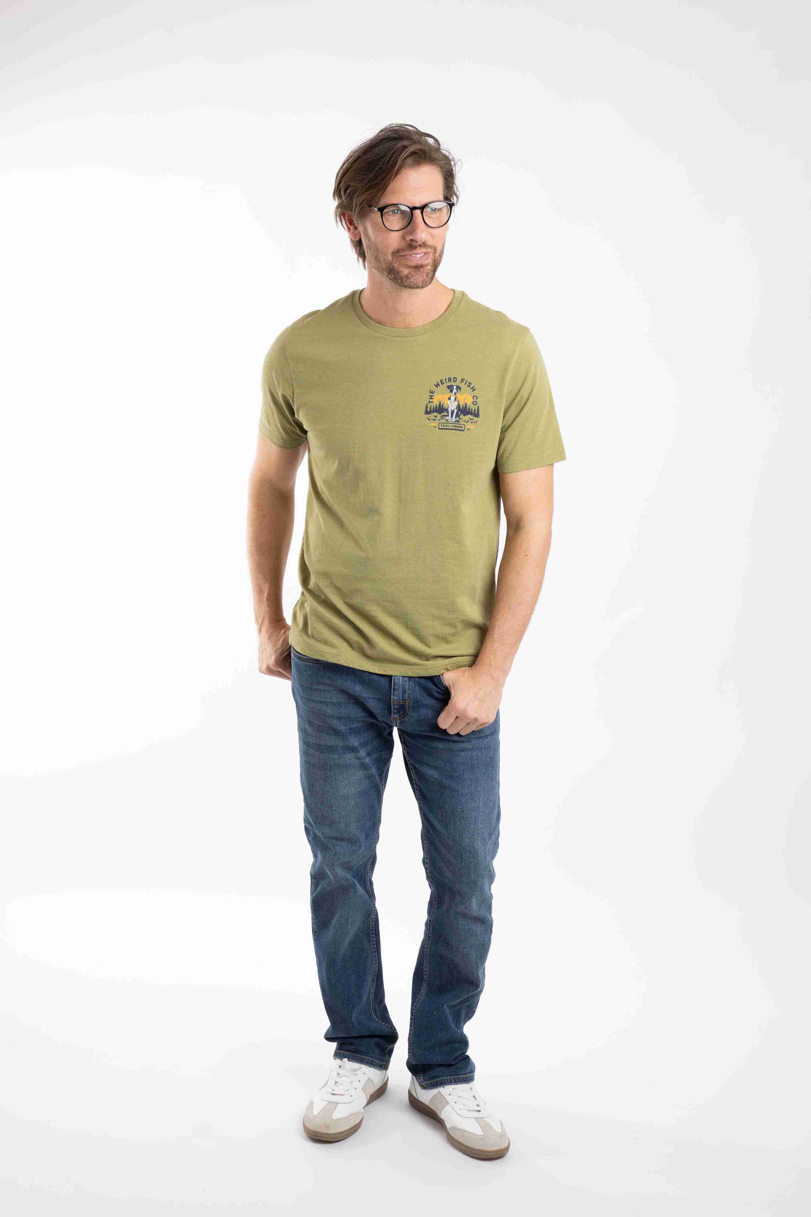 Dog Trails Back Print Graphic T-Shirt WashedOak
