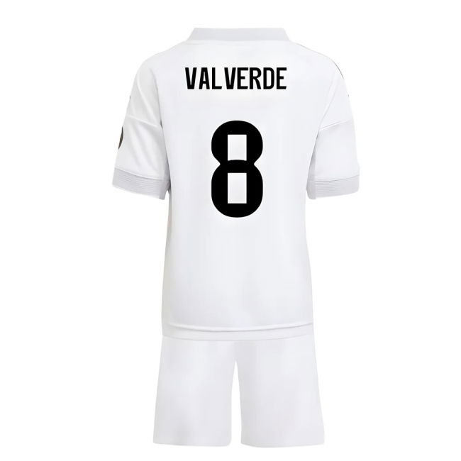 Real Madrid CF Official 2025-2026 Kit (Valverde 8) | Premium