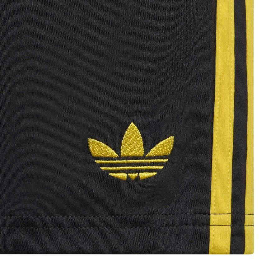 Manchester United 3rd Shorts 2025/26 Kids In Multiple Adult Sizes