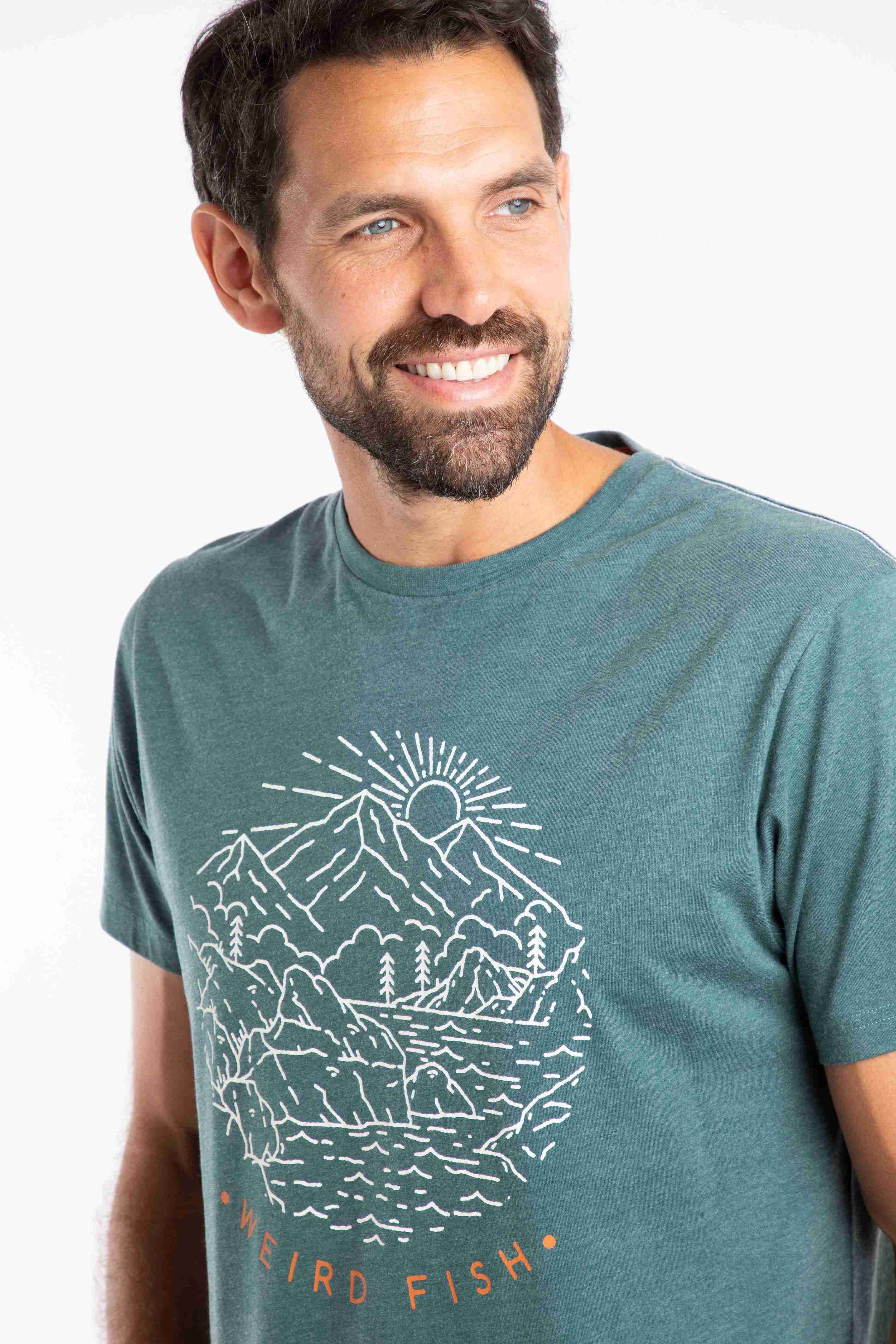 Lakes and Peaks Front Print Graphic T-Shirt Cedar Green