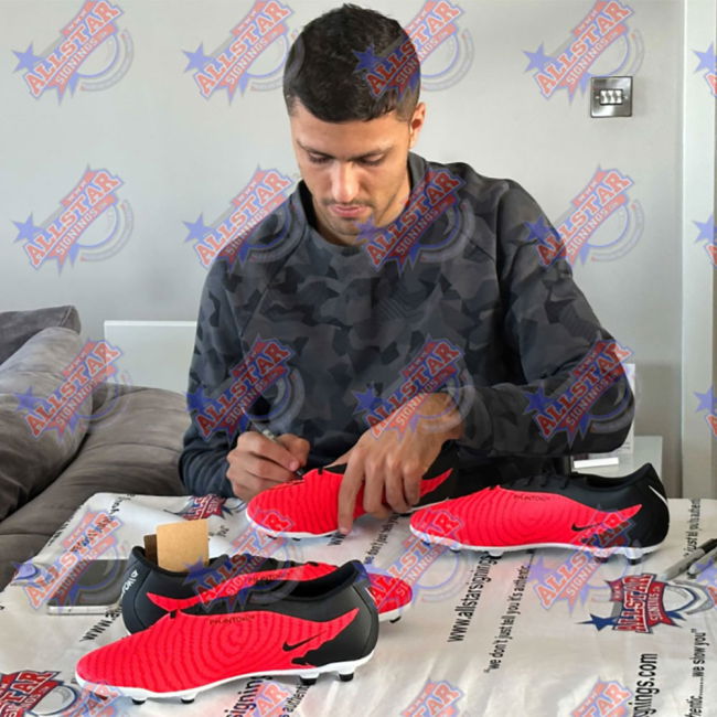 Manchester City FC Rodri Signed Boot (Framed) | Official Merchandise