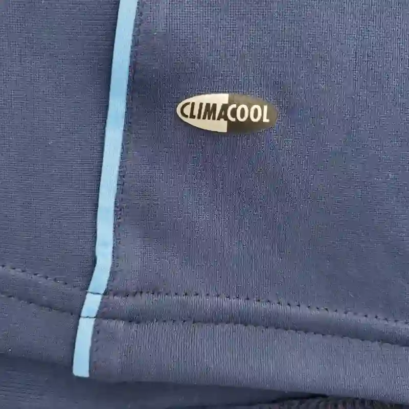 2005-2006 Real Madrid Jersey retro kit