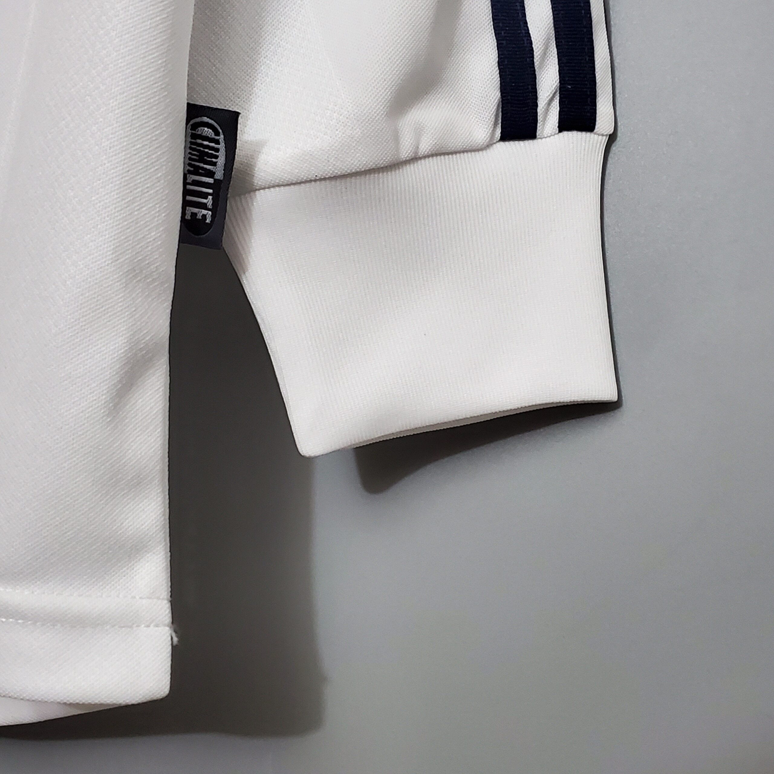 2001-2002 Real Madrid home retro kit Long Sleeves