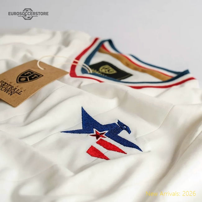 Top-grade Vintage United States The Yanks Soccer Jersey